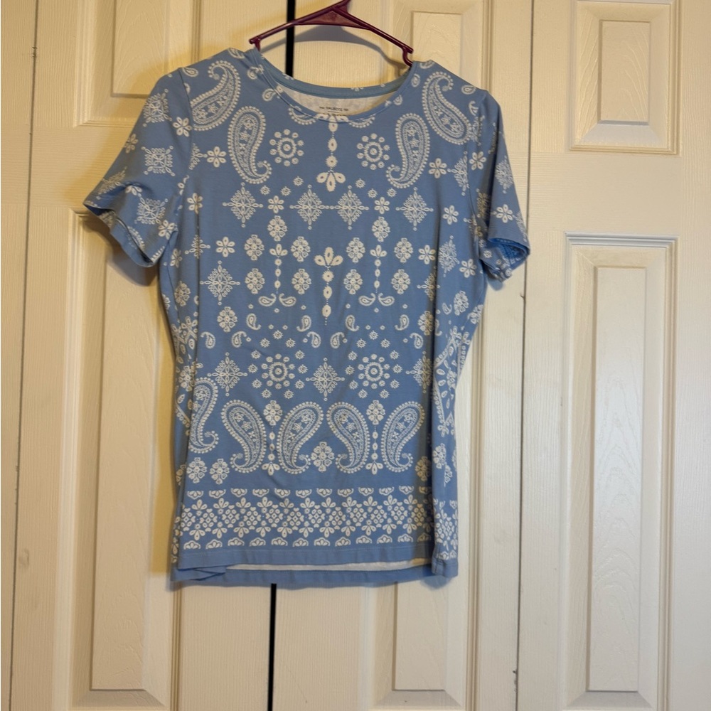Talbots White and Blue Fitted‎ Graphic Tee